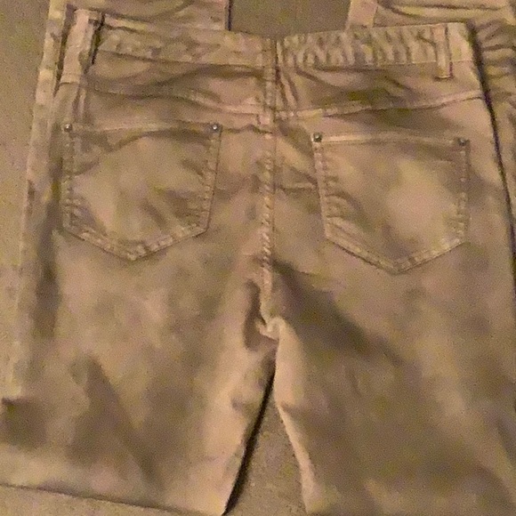 Free People jeans - Picture 7 of 8